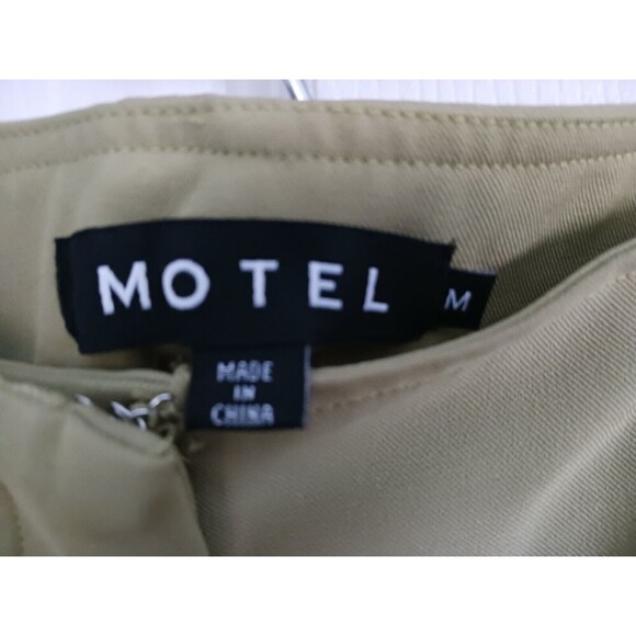 Motel Rocks Women's Sage Green High Rise Dress Pants Size M Flare Leg - Picture 3 of 4